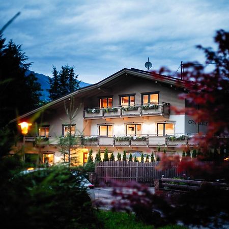 Pinetree Lodge Mayrhofen Bagian luar foto