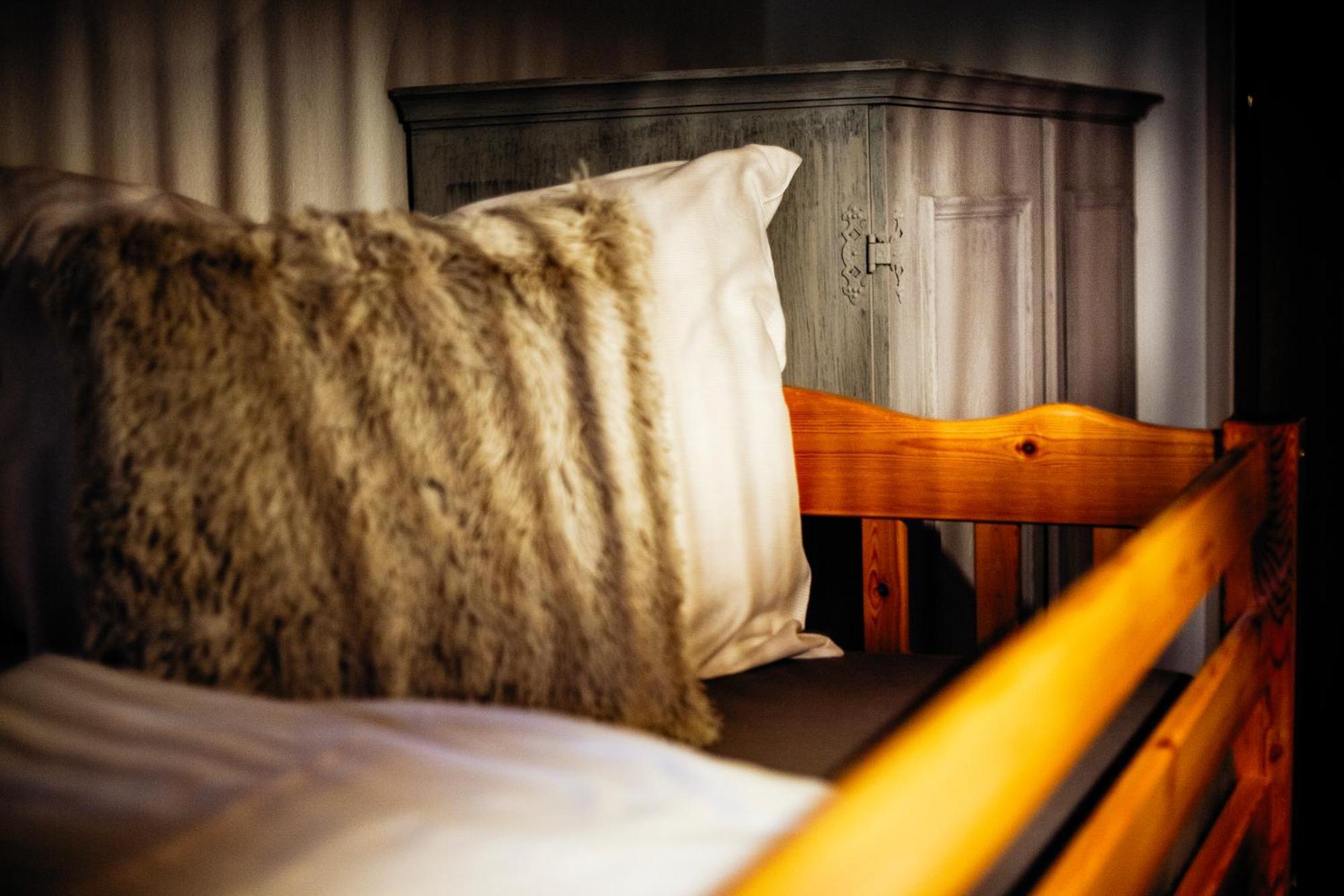 Pinetree Lodge Mayrhofen Ruang foto