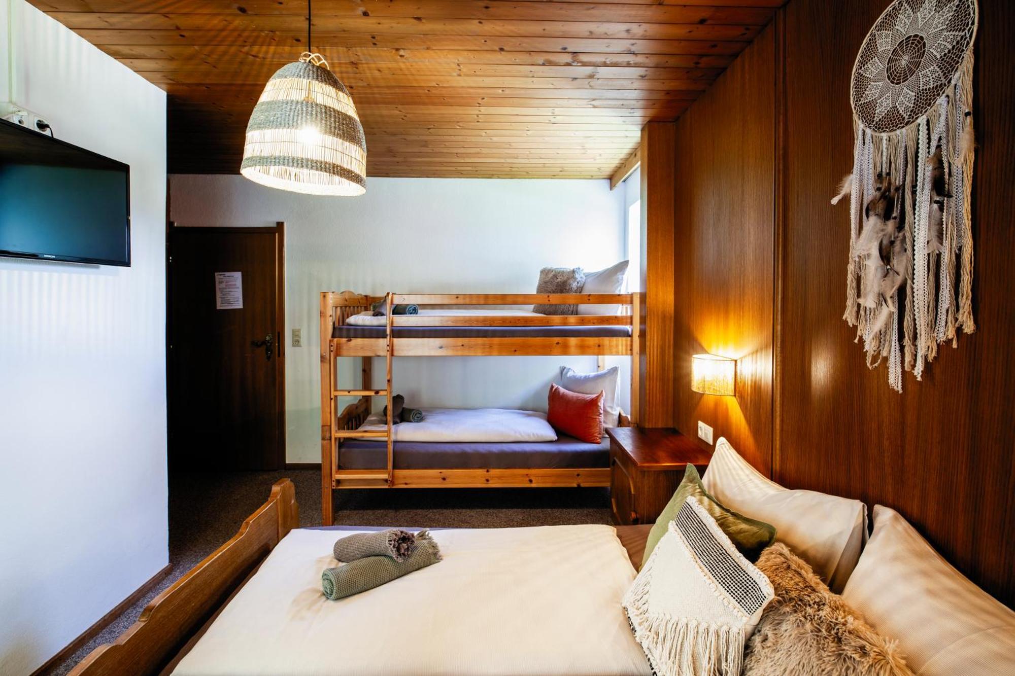 Pinetree Lodge Mayrhofen Bagian luar foto