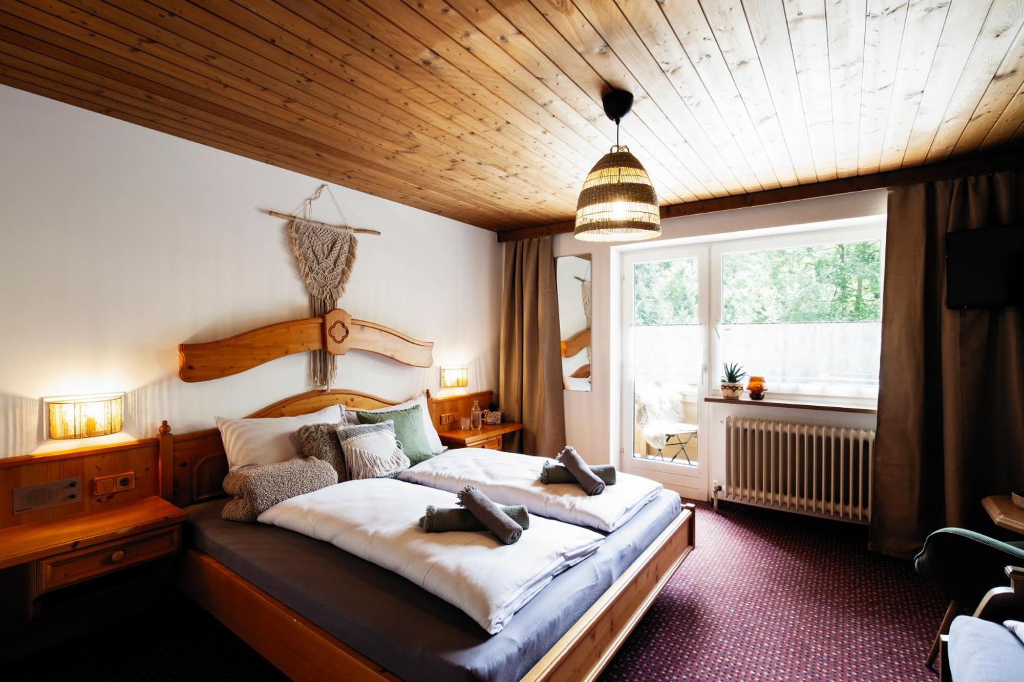 Pinetree Lodge Mayrhofen Bagian luar foto