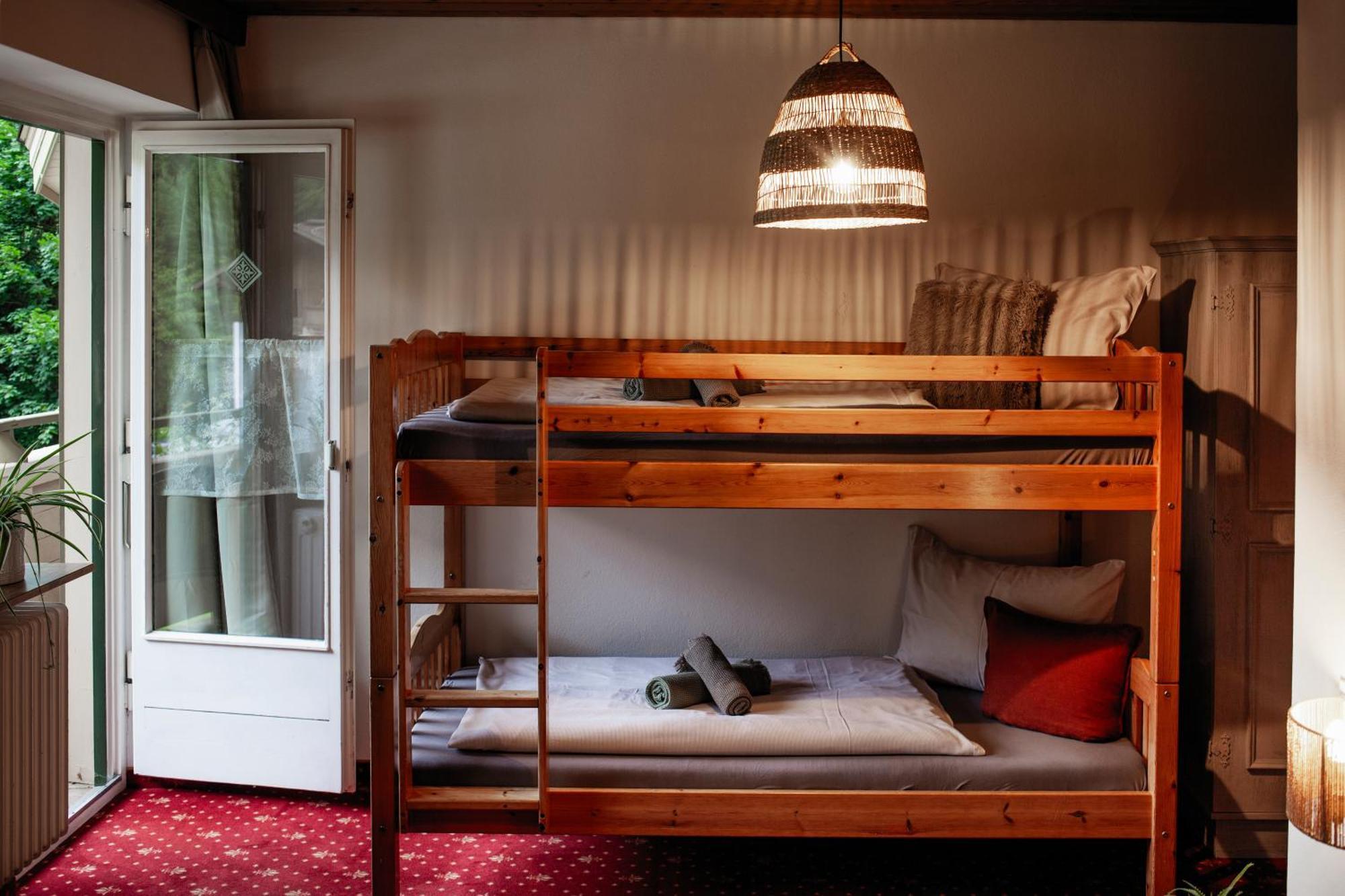 Pinetree Lodge Mayrhofen Bagian luar foto
