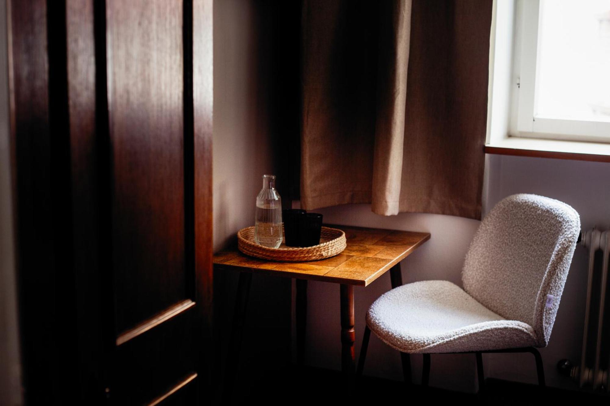 Pinetree Lodge Mayrhofen Ruang foto