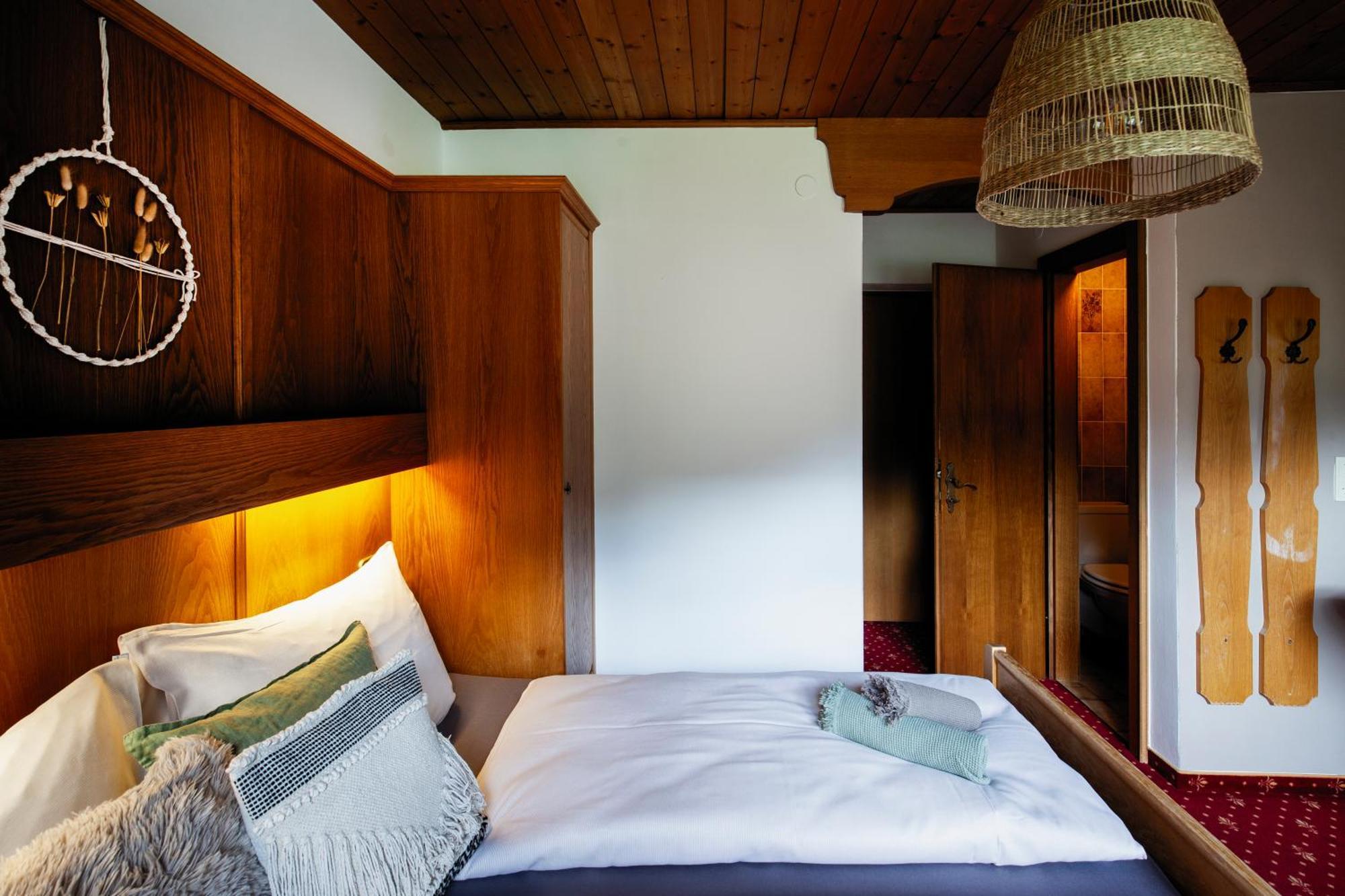 Pinetree Lodge Mayrhofen Ruang foto